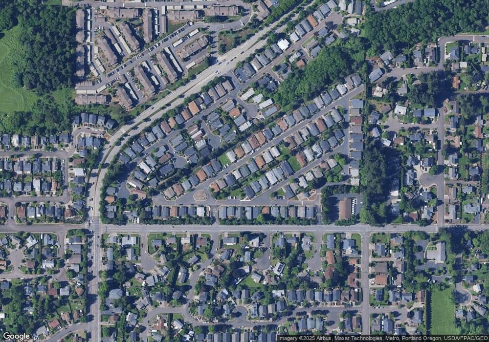 880 SW Sunset Way, Troutdale, OR 97060 - photo 1