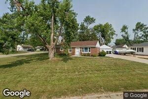 3715 Richmond Rd NE, Cedar Rapids, IA 52402