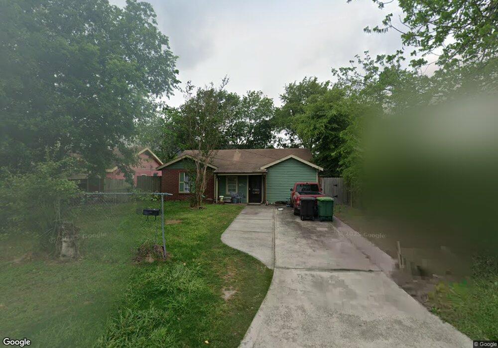 5405 Angelo St, Houston, TX 77009 - photo 1