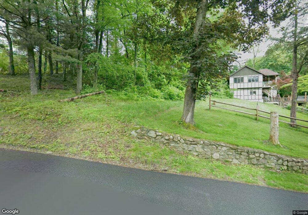 252 Lakeview Dr, Newton, NJ 07860 - photo 1