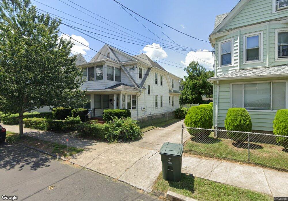 117 Kent Ave unit 119, Bridgeport, CT 06610 - photo 1