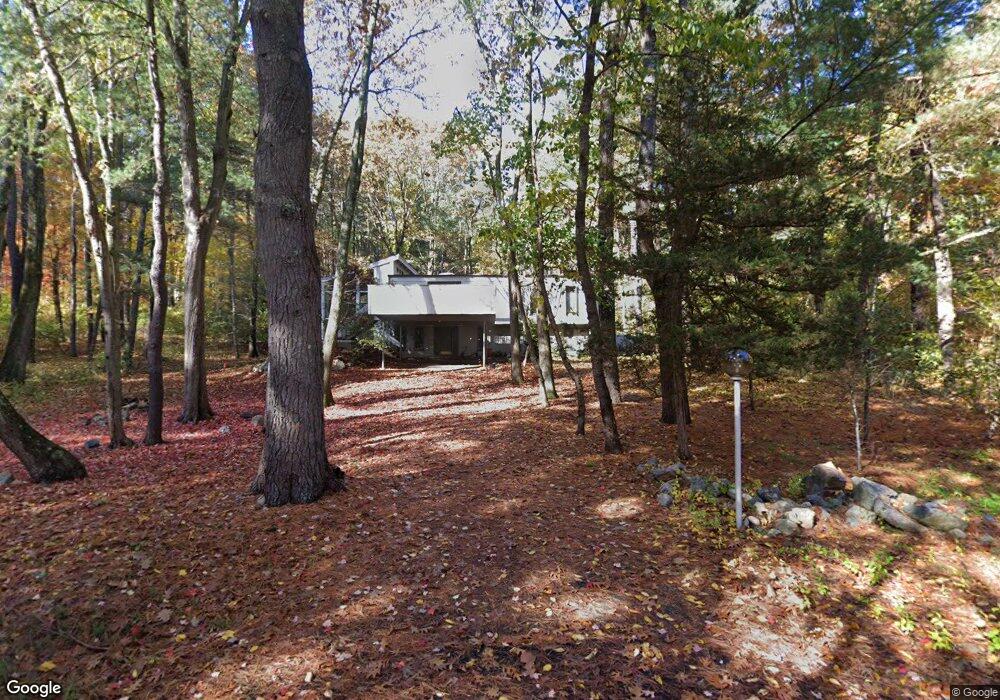 3 Winthrop Cir, Weston, MA 02493 - photo 1