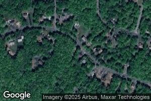 1083 Bear Dr, Bushkill, PA 18324