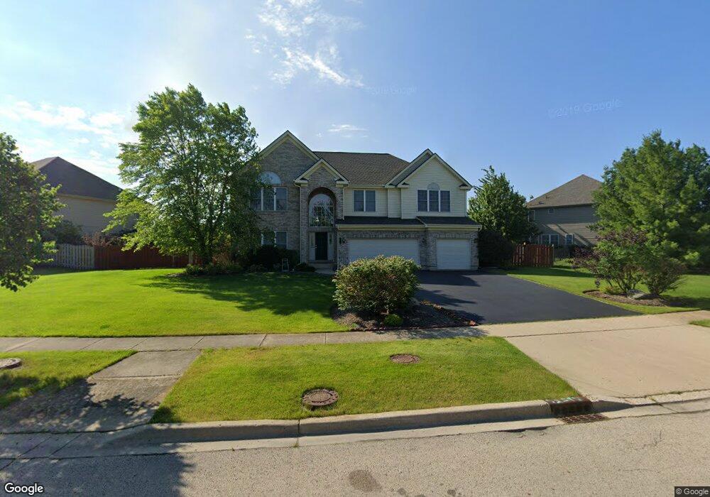 3701 Grayhawk Dr unit II, Algonquin, IL 60102 - photo 1