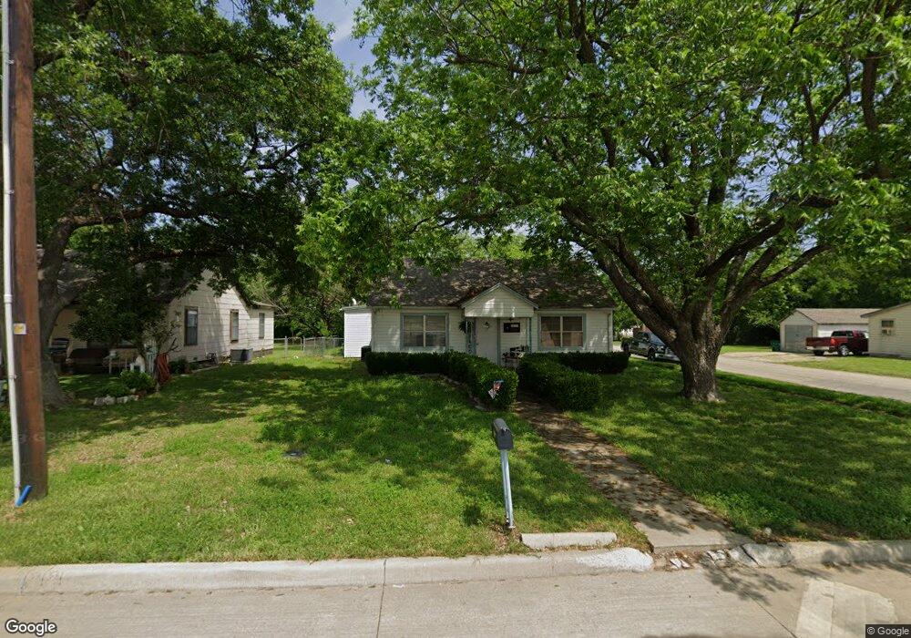 1802 Refinery Rd, Gainesville, TX 76240 - photo 1