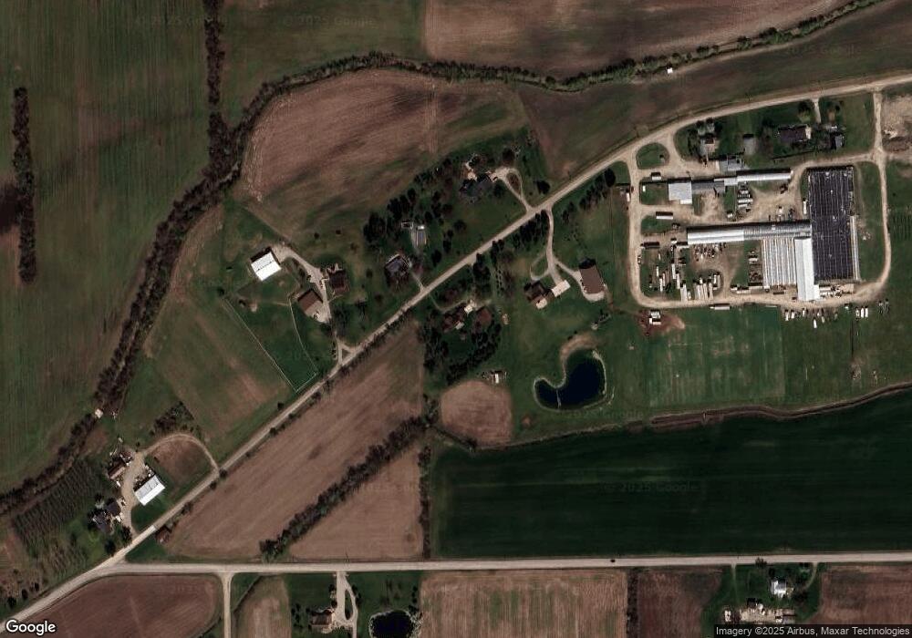 690 Indian Trail Rd, Carleton, MI 48117 - photo 1