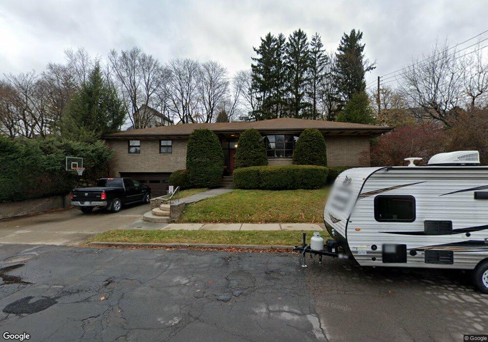 749 Colfax Ave, Scranton, PA 18510 - photo 1