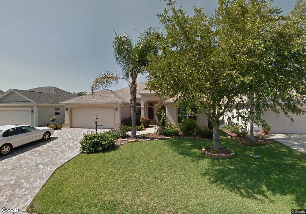 569 Brighton Dr, The Villages, FL 32162 - photo 1