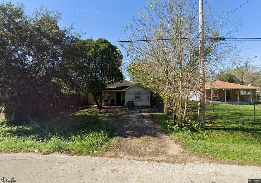 4501 Wayne St, Houston, TX 77026 - photo 1