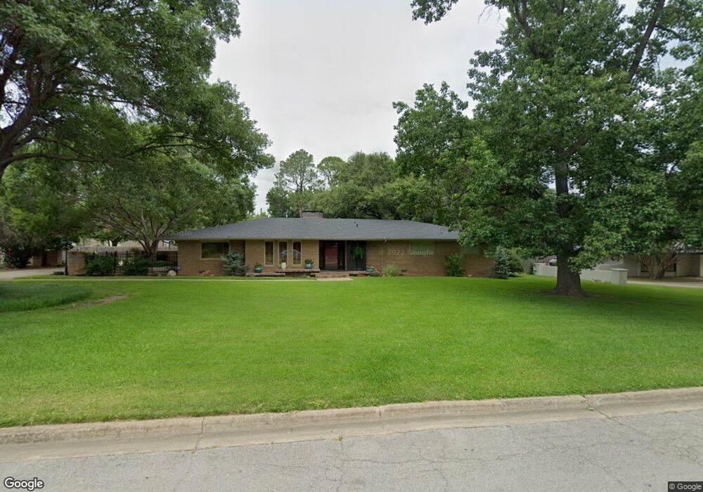 2015 Cloverleaf Place, Ardmore, OK 73401 - photo 1