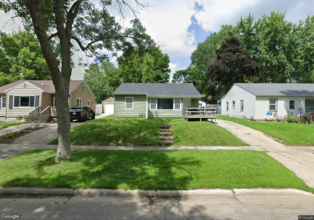 507 Giles Place, Albert Lea, MN 56007 - photo 1