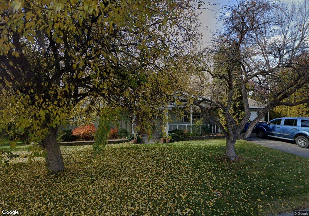 1509 NW 9th St, Redmond, OR 97756 - photo 1