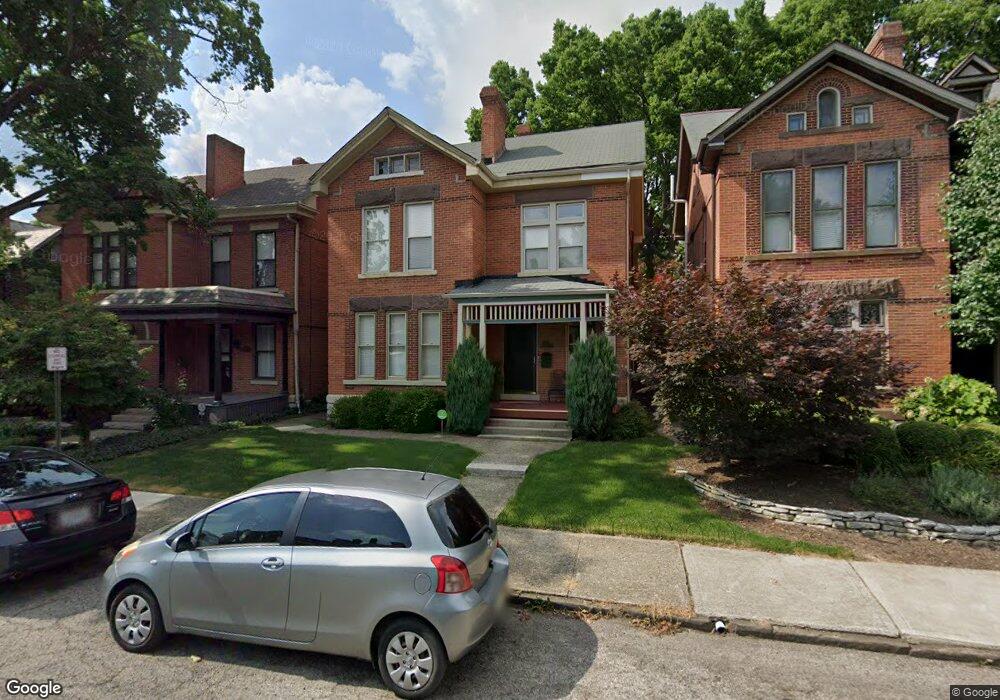 322 Wilber Ave, Columbus, OH 43215 - photo 1