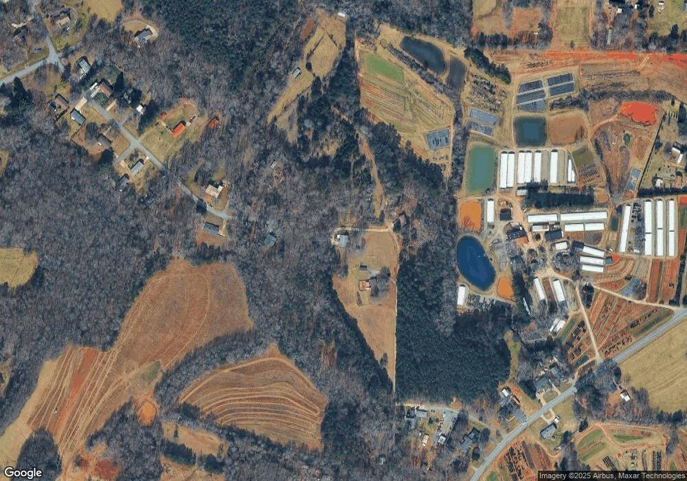 5365 Shawood Dr, Conover, NC 28613 - photo 1