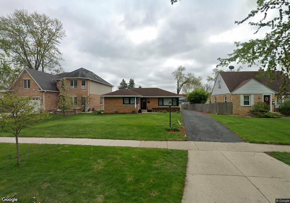 1826 E Evergreen St, Wheaton, IL 60187 - photo 1