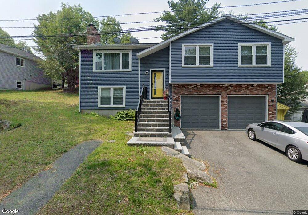 15 Park Square, Swampscott, MA 01907 - photo 1