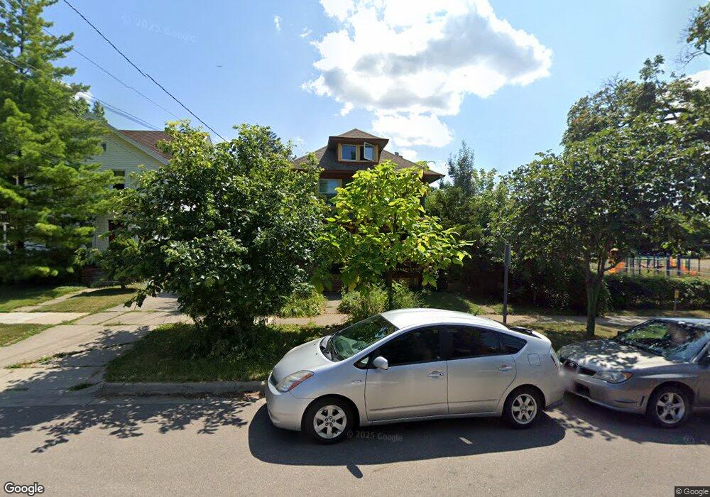 731 W Genesee St, Lansing, MI 48915 - photo 1