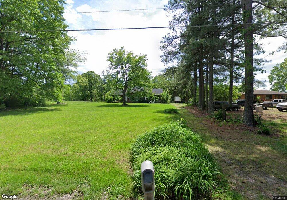 2405 Kivett Dr, Greensboro, NC 27406 - photo 1