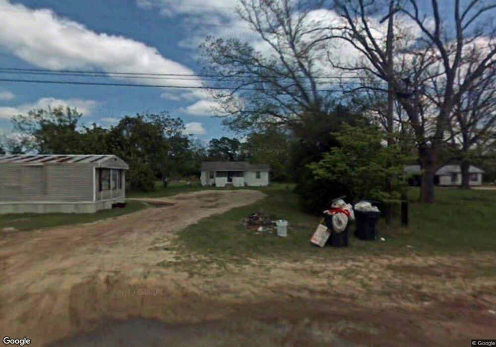 502 Railroad St N, Broxton, GA 31519 - photo 1