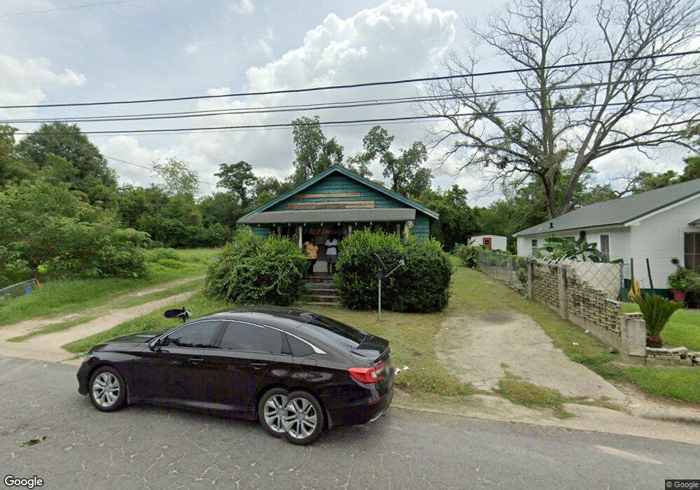 212 3rd St NW, Moultrie, GA 31768 - photo 1