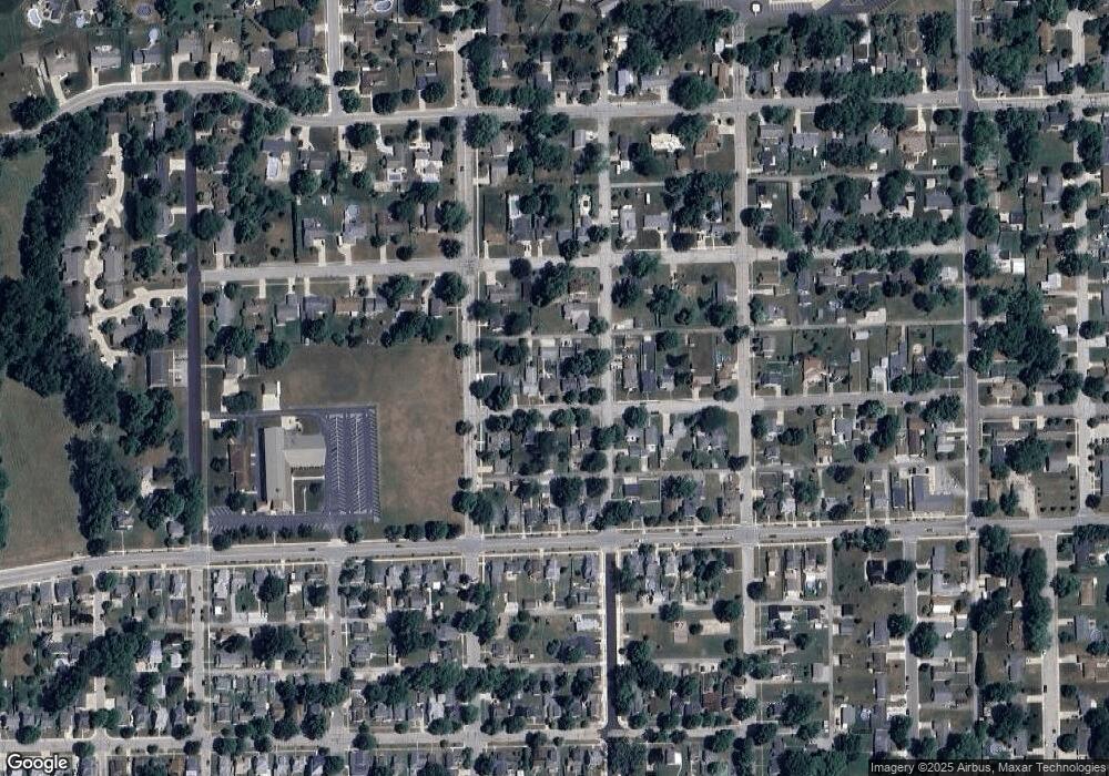 712 E 5th St, Auburn, IN 46706 - photo 1