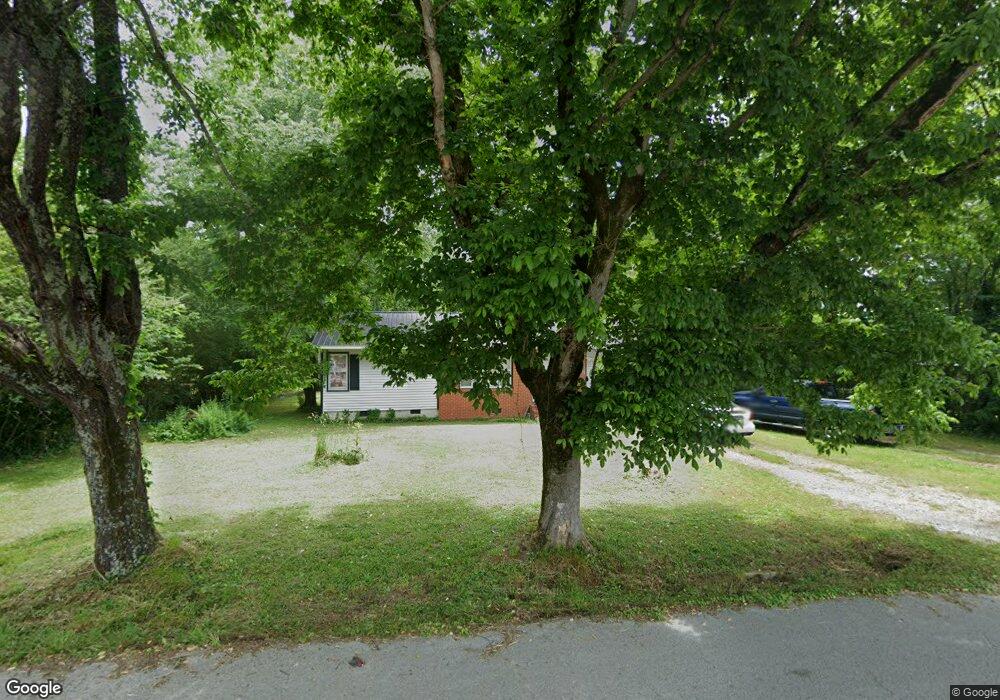 106 Walker St, Manchester, TN 37355 - photo 1