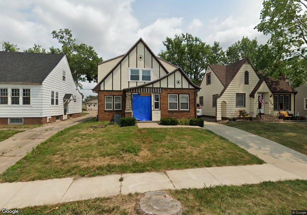 125 17th St SW, Cedar Rapids, IA 52404 - photo 1