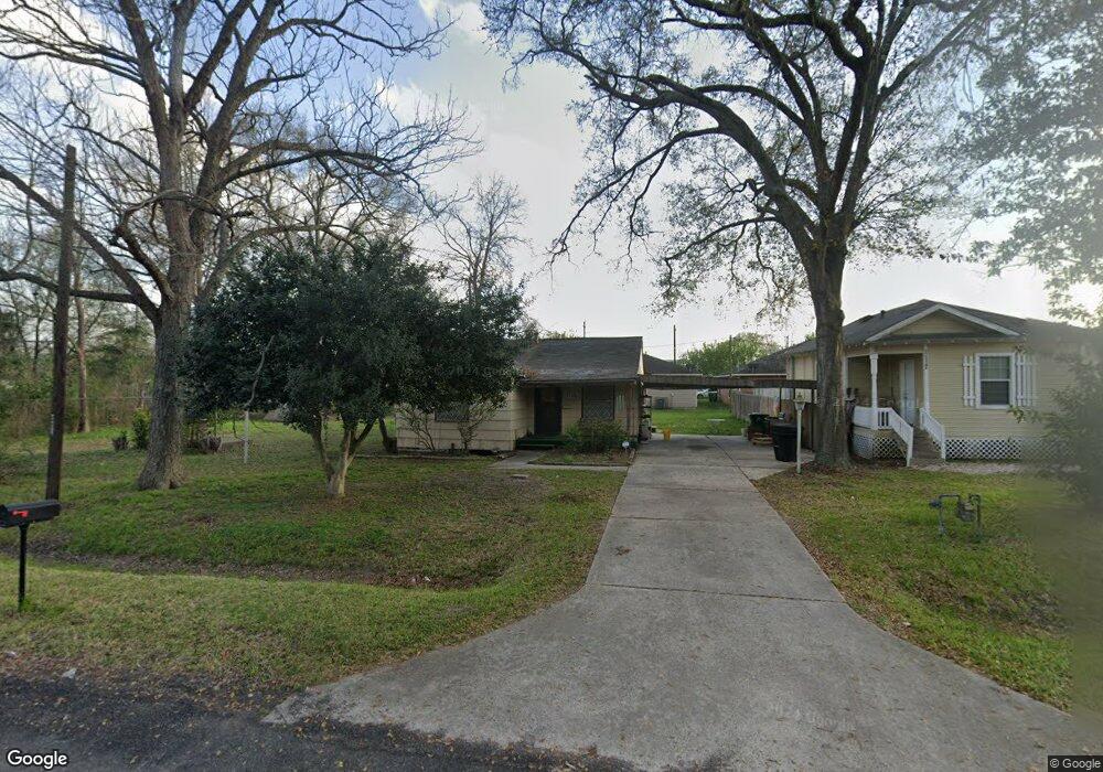 1115 Fred St, Houston, TX 77088 - photo 1
