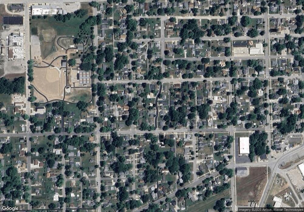 713 Ohio Ave, Auburn, IN 46706 - photo 1