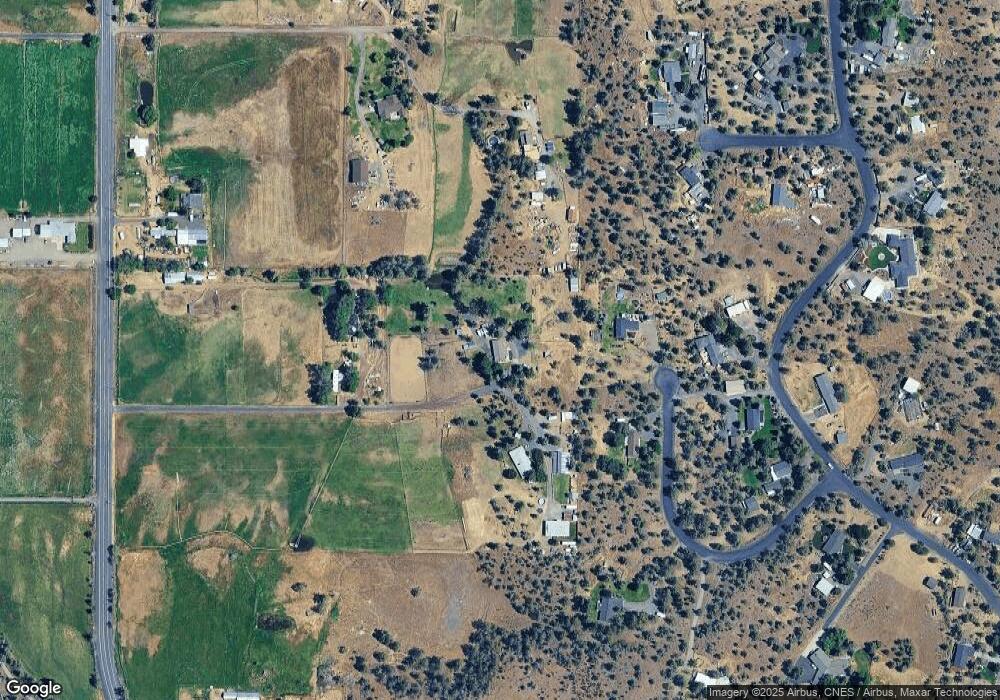 3942 Northwest Way, Redmond, OR 97756 - photo 1