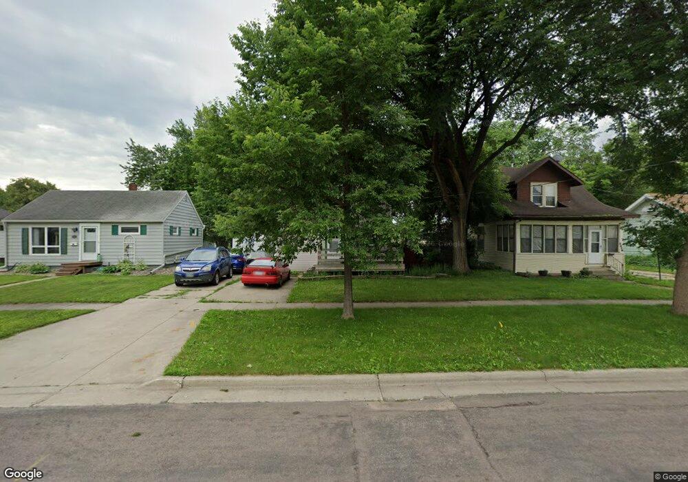 1622 2nd Ave S, Fargo, ND 58103 - photo 1