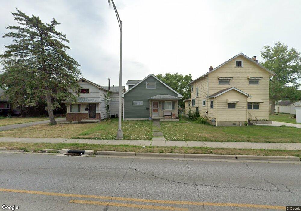 686 Demorest Rd, Columbus, OH 43204 - photo 1