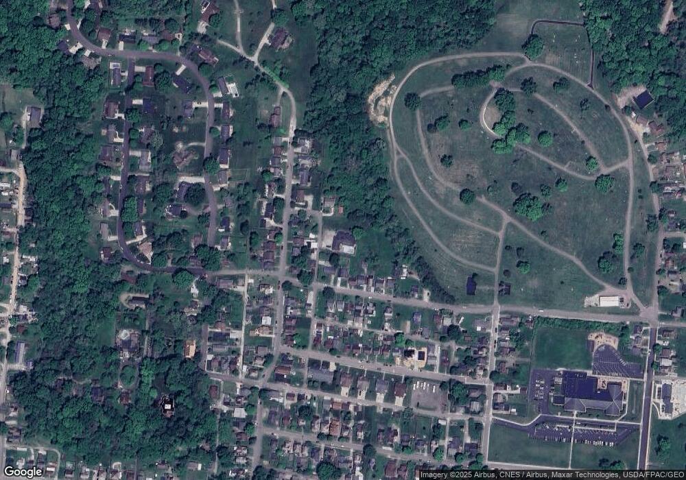 333 W Grogan Ave, Logan, OH 43138 - photo 1