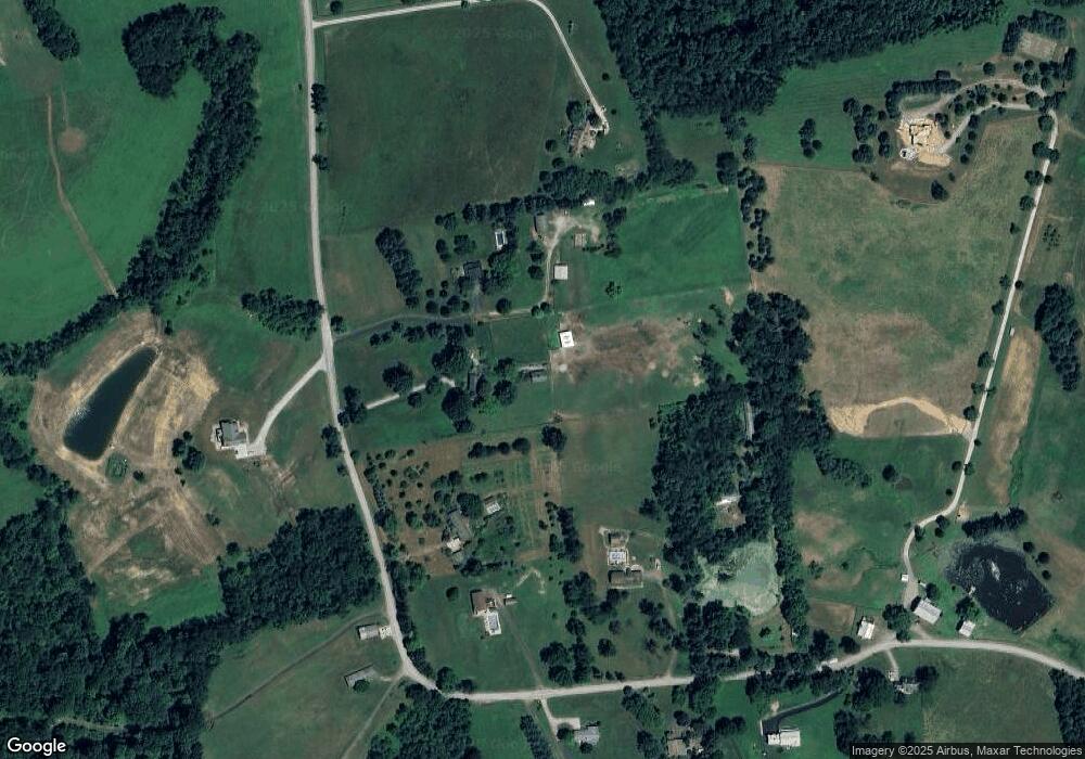 157 Hamtom Rd, Eighty Four, PA 15330 - photo 1