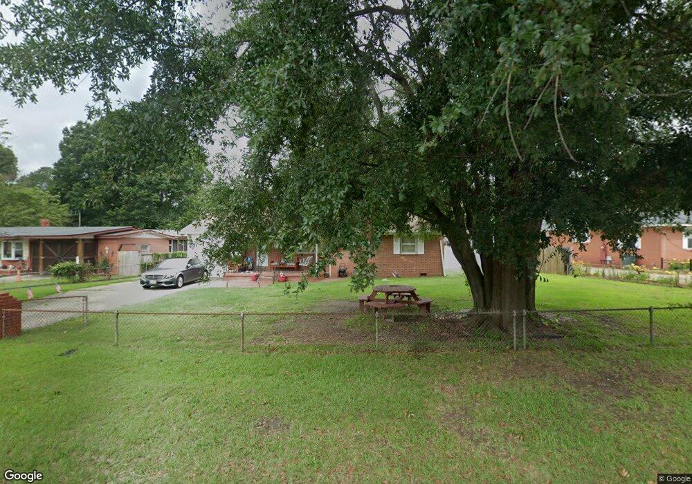 310 Durant Dr, Fayetteville, NC 28304 - photo 1