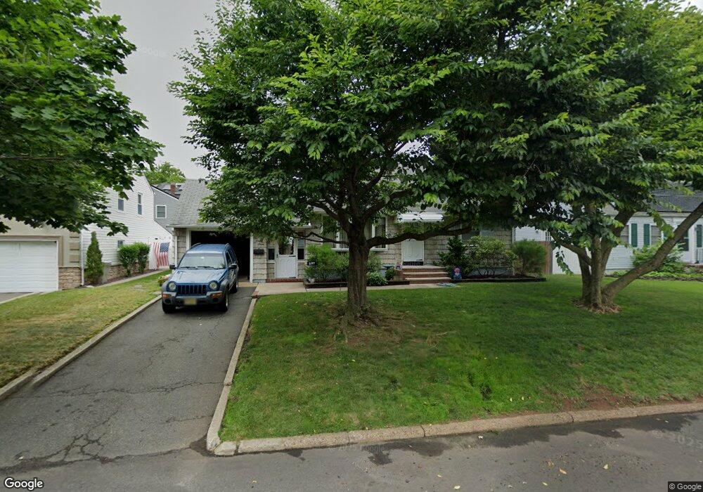 597 Orchard St, Rahway, NJ 07065 - photo 1