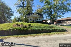 119 E Elm St, Albion, IL 62806