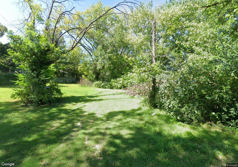 407 S Herbert St, Harrisburg, IL 62946 - photo 1