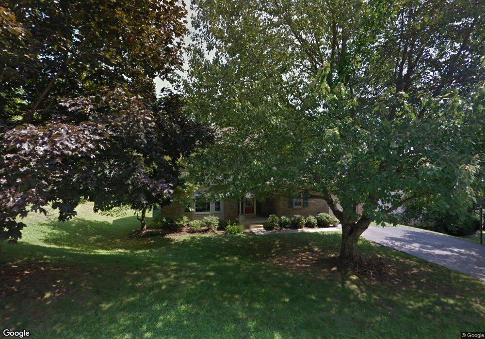 4 Round Tree Cir, Hockessin, DE 19707 - photo 1