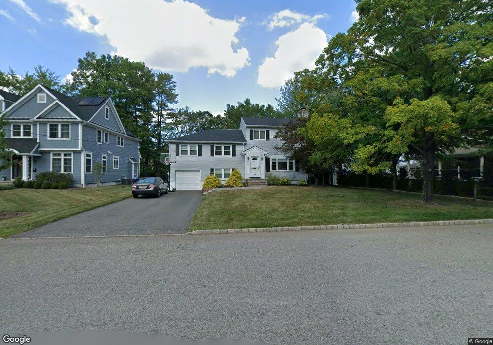 14 W Mcclellan Ave, Livingston, NJ 07039 - photo 1