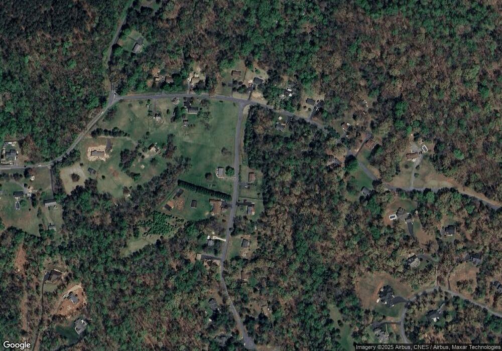 5327 Chestnut Ln, Earlysville, VA 22936 - photo 1