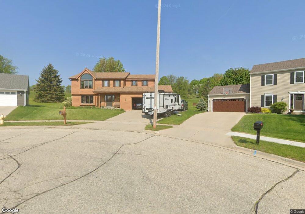 3308 Regent Place, West Bend, WI 53090 - photo 1