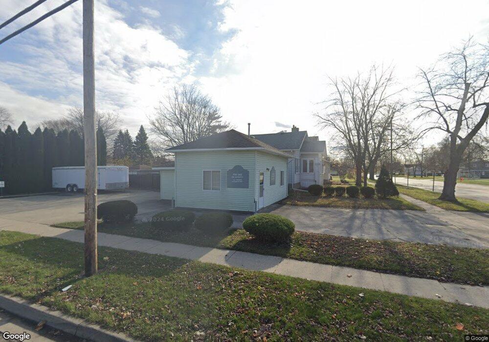1318 Garfield St, Port Huron, MI 48060 - photo 1