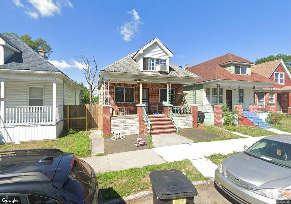 12927 Klinger St, HamtraMcK, MI 48212 - photo 1