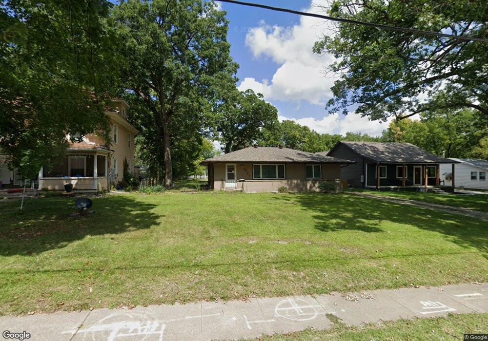 2741 Hickman Rd, Des Moines, IA 50310 - photo 1