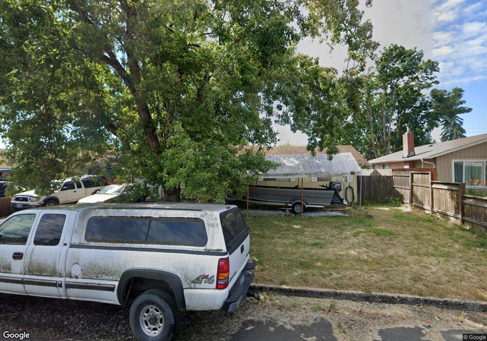 1421 W Fairview Dr, Springfield, OR 97477 - photo 1