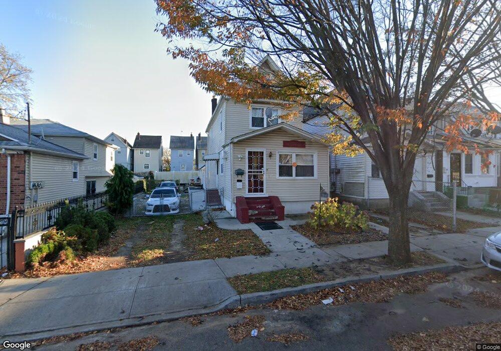 15518 115th Dr, Jamaica, NY 11434 - photo 1