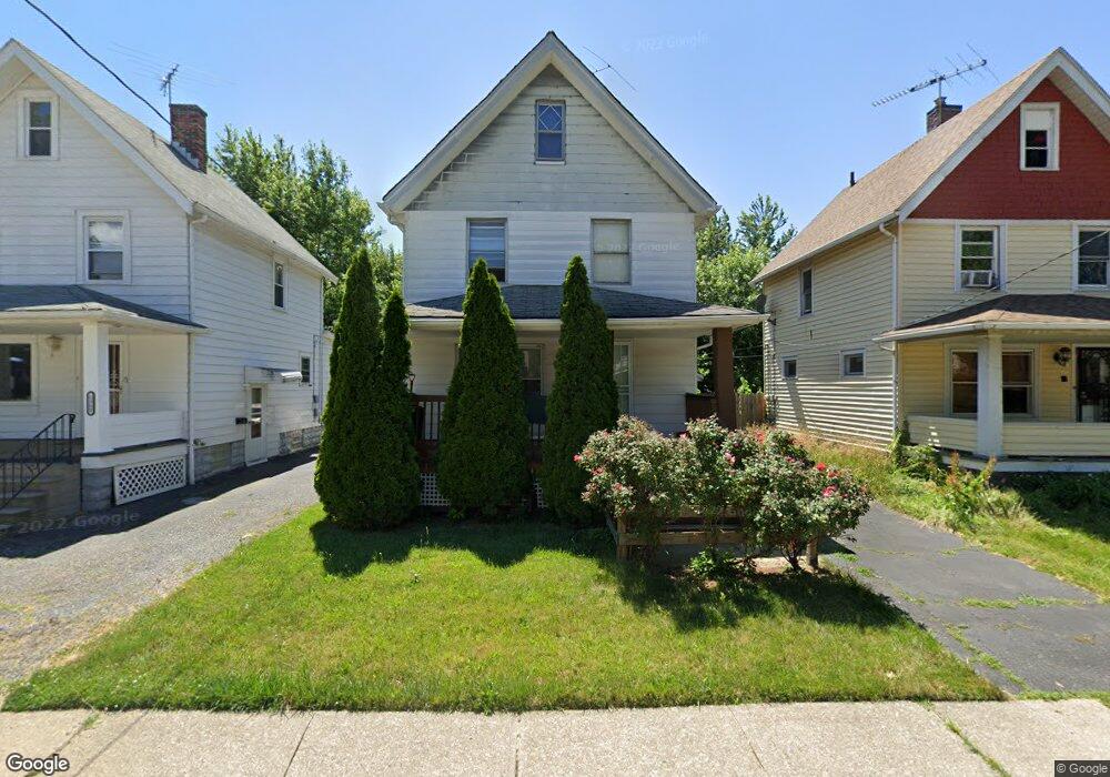 1358 Penhurst Rd, Cleveland, OH 44110 - photo 1