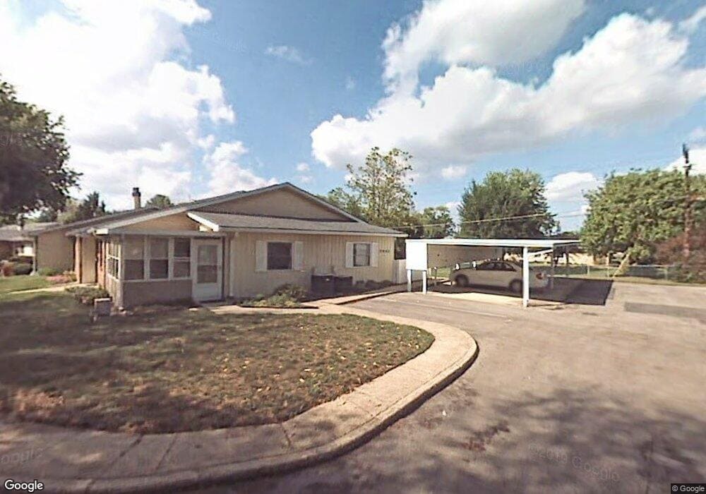 2940 Abounding Dr, Columbus, IN 47201 - photo 1