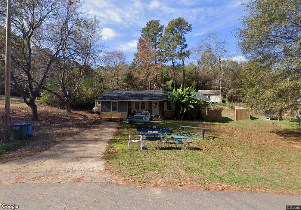 239 Orchard Dr, Commerce, GA 30529 - photo 1